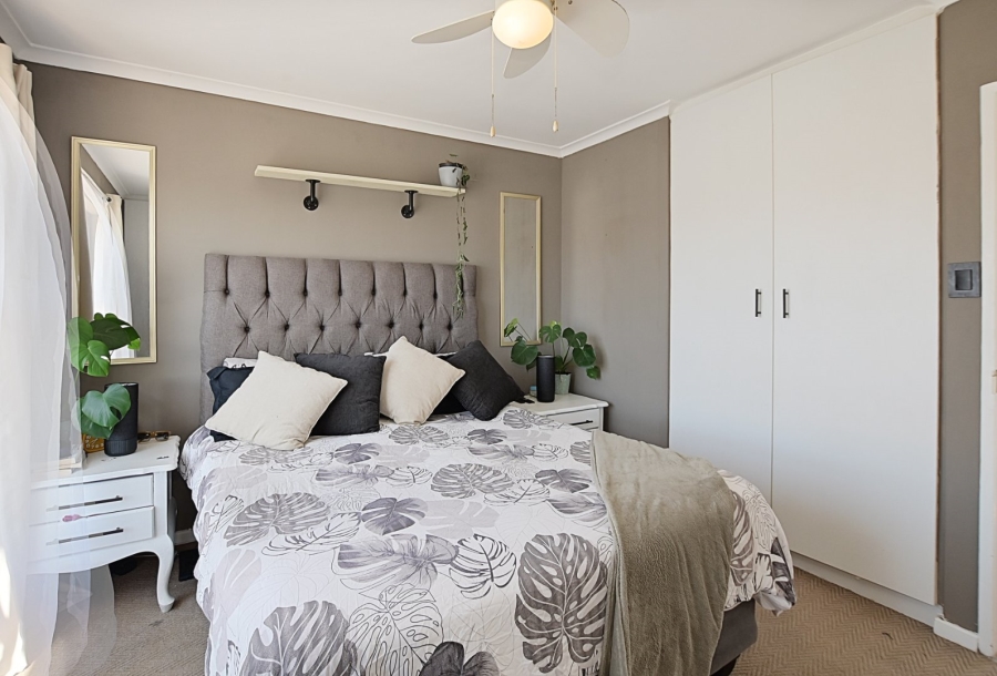 2 Bedroom Property for Sale in Parklands Western Cape